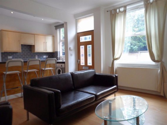 4 Bedroom Terraced